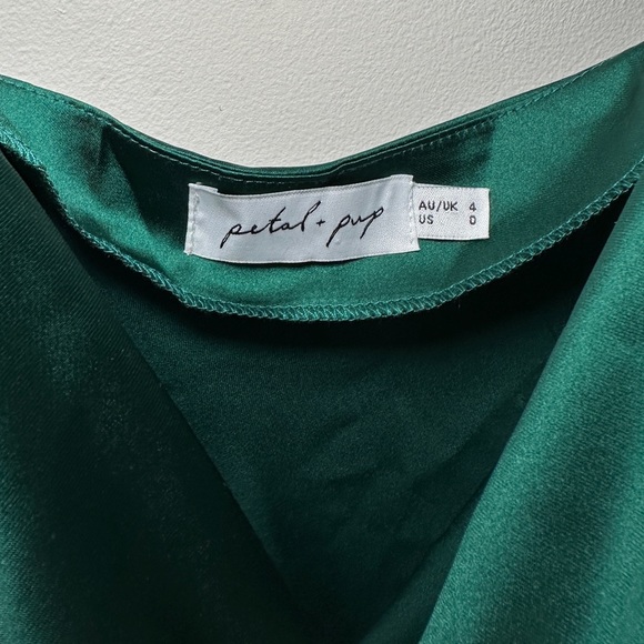 CYPRUS DRESS - EMERALD - Picture 4 of 4